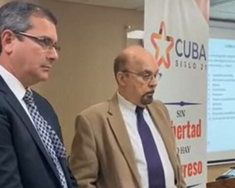 Emilio Morales (izq.) y Juan Antonio Blanco