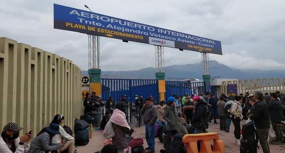 Cusco: airport resumes operations and shopping centers reopen their doors
