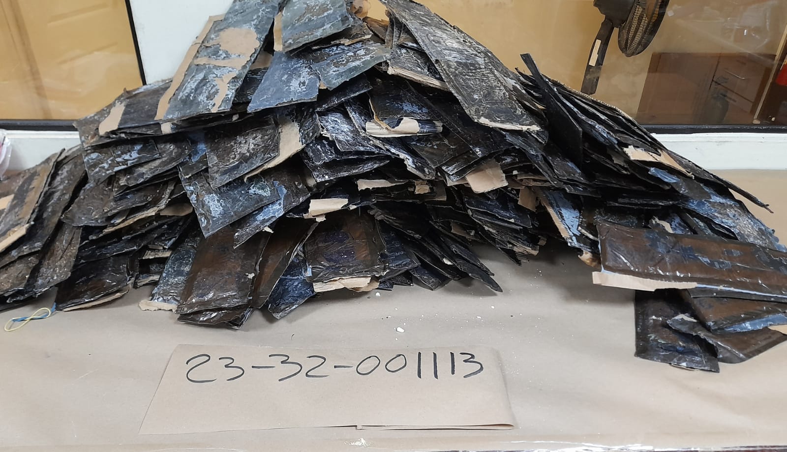 DNCD seizes sheets with 48 kg of cocaine in Santo Domingo Este