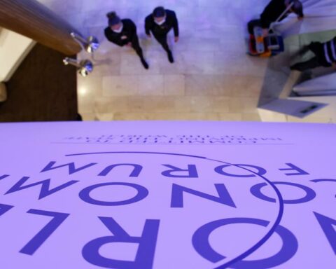 Davos: Most global private sector leaders project a recession in 2023