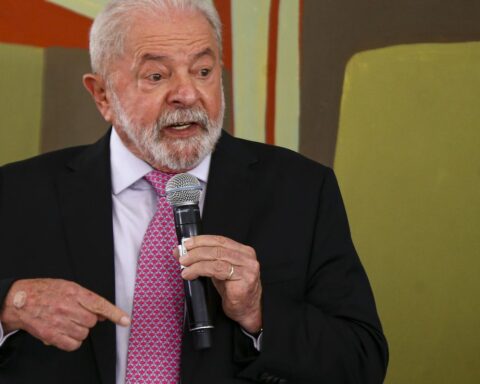 Death of dean of Santa Catarina university was an aberration, says Lula