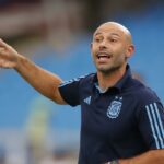 Defeat for Mascherano in Argentina's debut