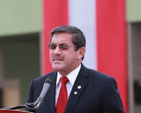 Defense Minister: "We are going to act firmly and prudently to guarantee free transit"