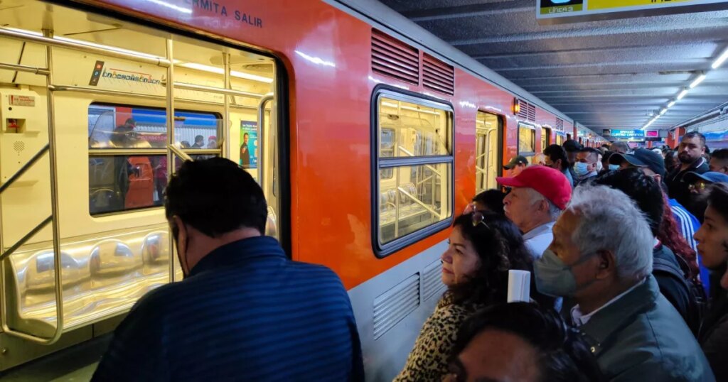 Did the CDMX Metro budget decrease or increase?  This is what the numbers say