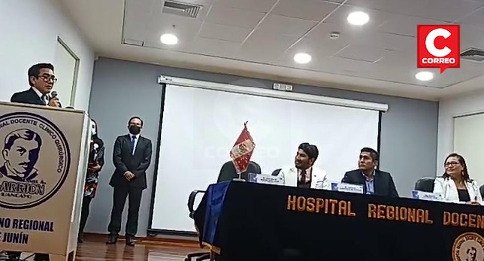 Director of the El Carmen de Huancayo hospital cries upon taking office (VIDEO)
