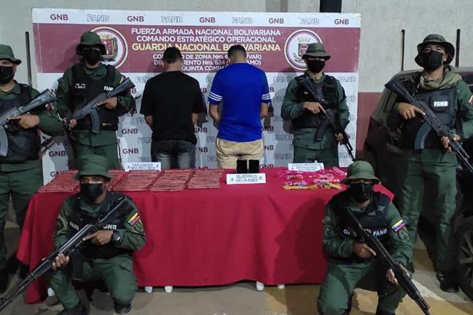 FAN arrested five people involved in illegal mining and extortion in Bolívar