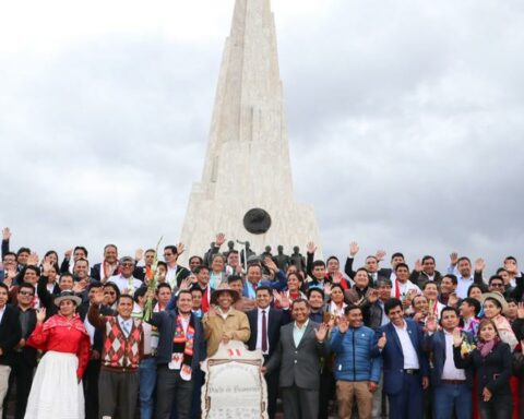 First mayors convention was held in Ayacucho