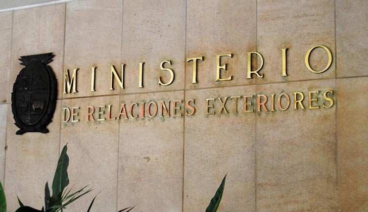 Foreign Ministry condemned the attempted coup in Brazil
