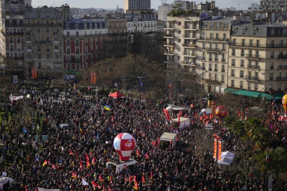 French unions congratulate themselves on 'one of the biggest demonstrations in decades'