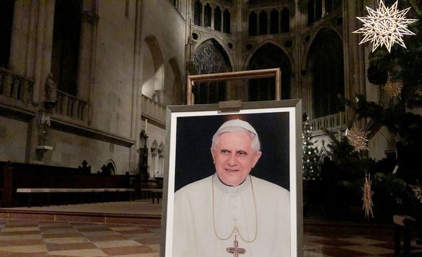 From Putin to Marco Antonio Solís: the world says goodbye to Benedict XVI