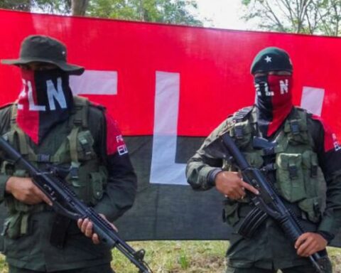 Government and ELN will meet to address crises in peace talks
