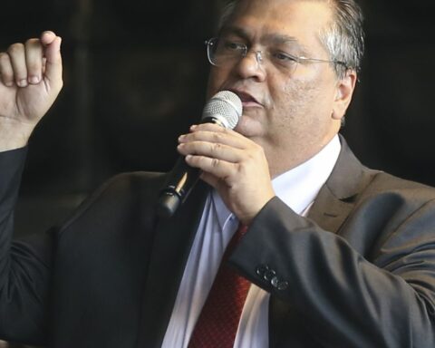 Government creates email to receive information about Sunday acts