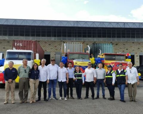 Government formalizes cargo transportation to Venezuela by bridge Stores