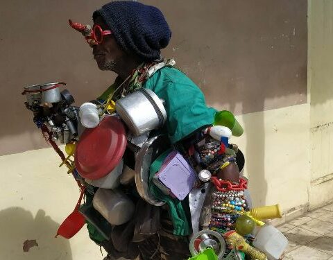 Héctor Hernández, El Cargalotodo