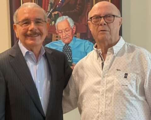 Hipólito y Danilo se reúnen para «desearse feliz año nuevo»