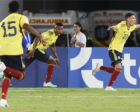 Hosts Colombia beat Peru 2-1 in the South American U-20