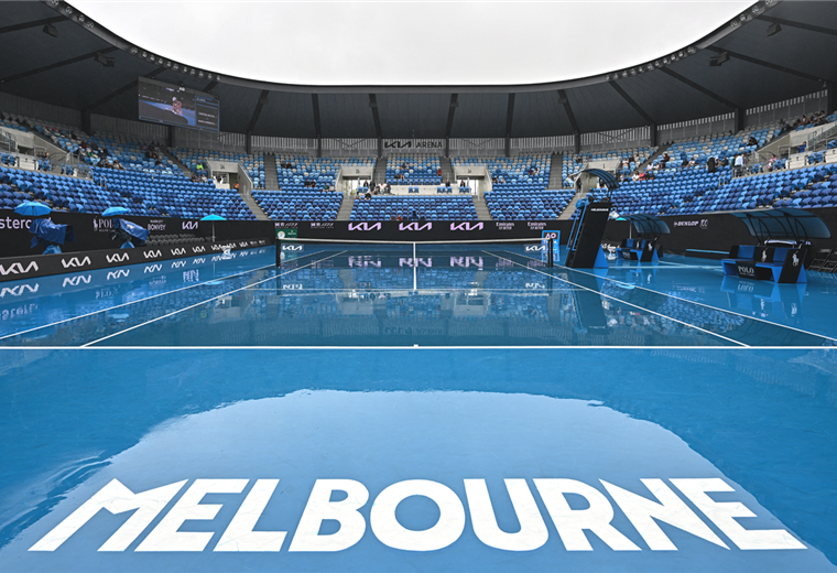 Hugo Dellien's debut rescheduled due to rain in Melbourne