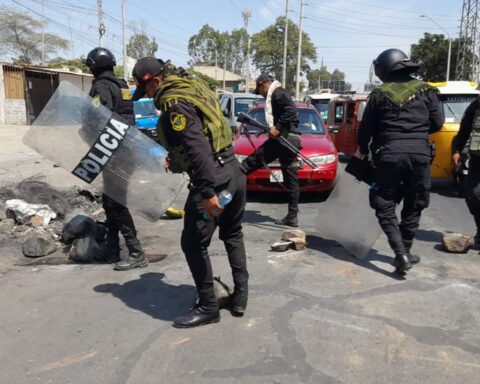 Ica: Police unlock kilometer 299 of the Panamericana Sur, El Álamo sector (PHOTOS)