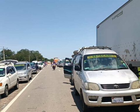 Intercultural groups from the Ichilo province give 72 hours to lift the blockade in San Carlos