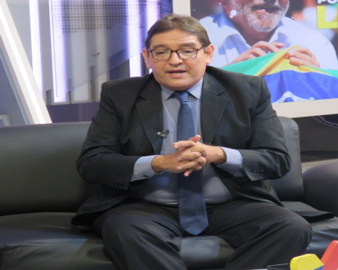 Internationalist Francisco González: Return of Lula in Brazil adds economic potential to the region