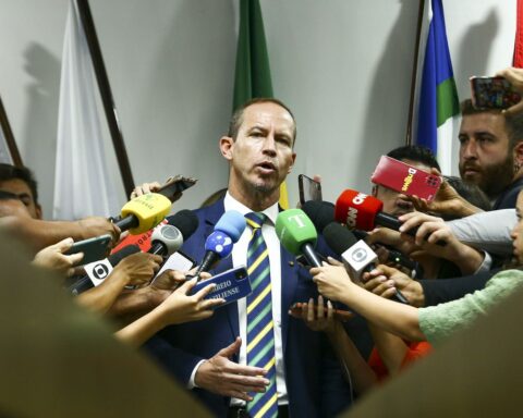 Intervenor says vandalism on Sunday was due to lack of command