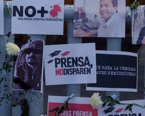 Journalists from Guerrero demand the search for their three missing companions