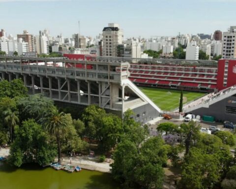 La Plata: operation prohibits choripán and achuras stalls around the Estudiantes stadium