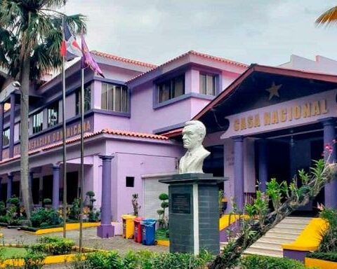 Leaders in various towns resign from the PLD