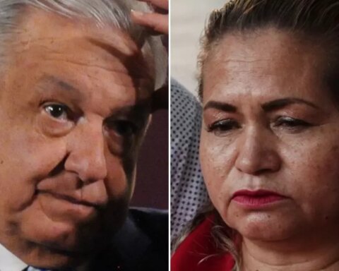 "Like 'El Chapo', I demand a better life," mother seeker tells AMLO