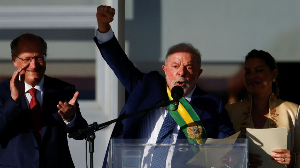 Lula receives Felipe VI in his first meeting after being sworn in as president