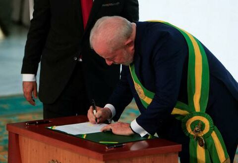 Lula signed 13 decrees to revoke measures left by Bolsonaro