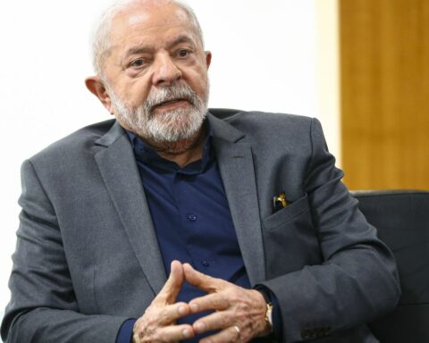 Lula talks with foreign leaders about anti-democratic acts