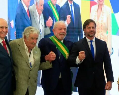 Lula will visit Uruguay on January 25