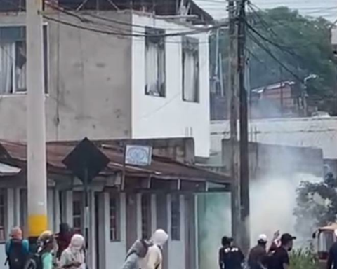 Madre de Dios: vandals attack regional governor's home