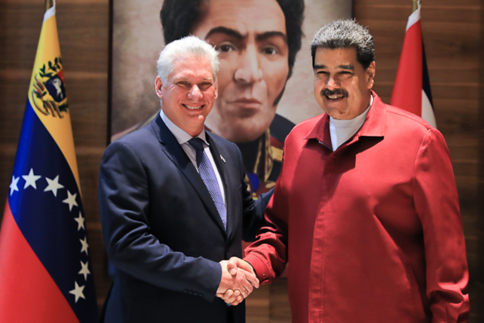 Maduro receives the President of Cuba to deepen their relations