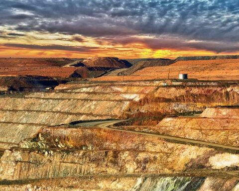 Mining: Seven projects would boost employment