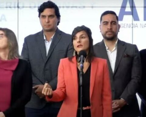 Minister Irene Vélez ratifies controversial report on gas resources