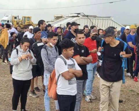 Migrantes cubanos, frontera