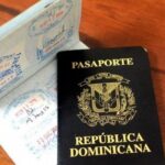 Más de medio millón dominicanos están impedidos de viajar