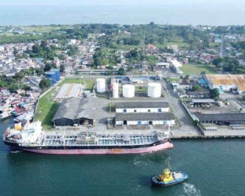 Nariño demands 440,000 gallons of fuel per day