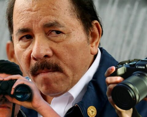 Nicaraguan regime prohibits entry of cameras and binoculars to tourists