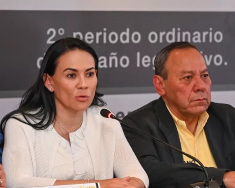 PRD leadership "clothes" Alejandra del Moral towards the Edomex election