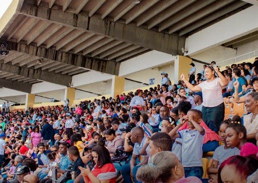 Molina spoke before thousands of Christians who gathered at the Félix Sánchez Olympic Stadium, on the 59th anniversary of the National Evangelical Concentration