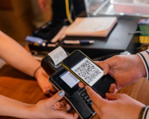 Payments with QR lag in Mexico