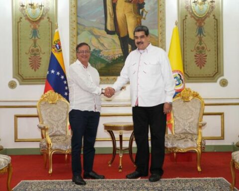 Petro and Maduro will have an extraordinary bilateral meeting this Saturday