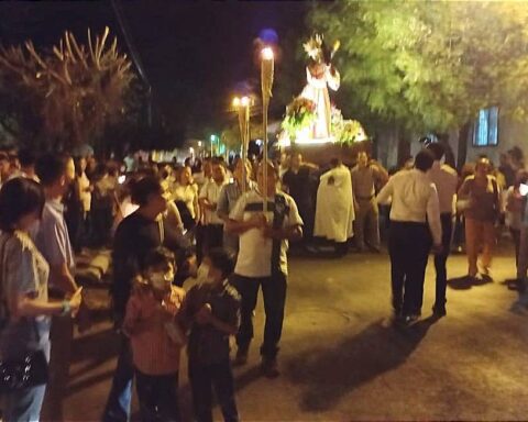 Police block procession in Chinandega that Bishop Sándigo ordered to remove
