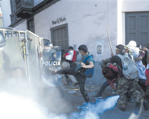 Police face unprotected protests