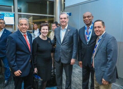 Presidente Abinader ya está en Miami para asistir a varias actividades