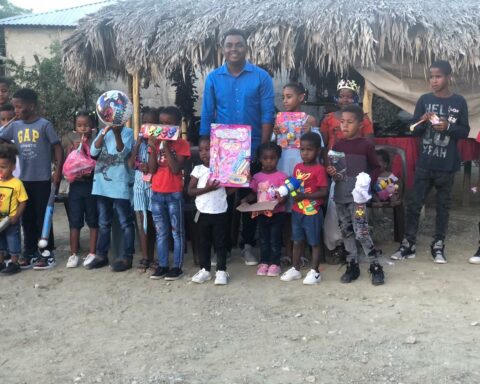 Psicovoces delivers toys to vulnerable communities in San Juan