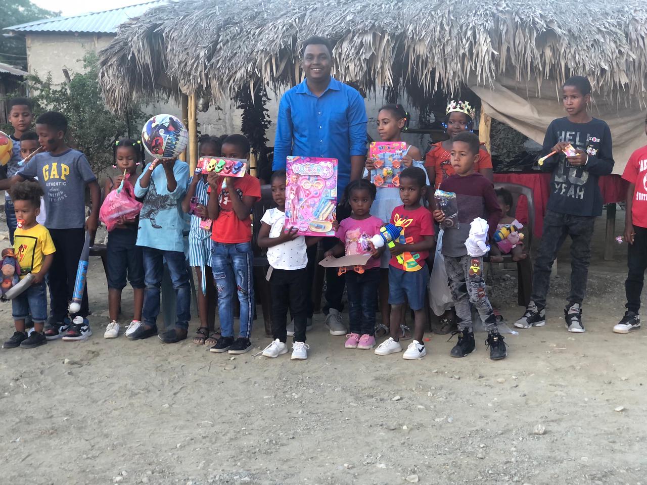 Psicovoces delivers toys to vulnerable communities in San Juan